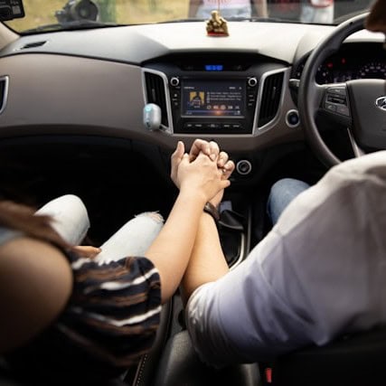 celebrate a marriage anniversary on the road