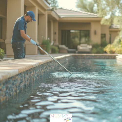 clean my pool - professional pool cleaning