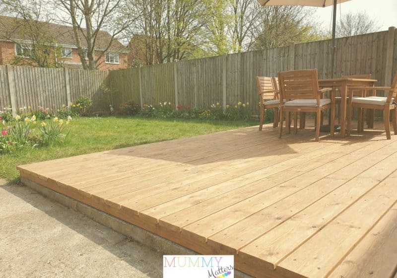 Fix timber decking to concrete