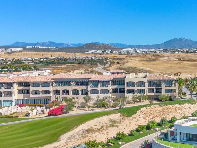 Dunes Presidential Suite 314, Dunes Residence Club, Diamante: Aerial View Of The Building And Golf Course