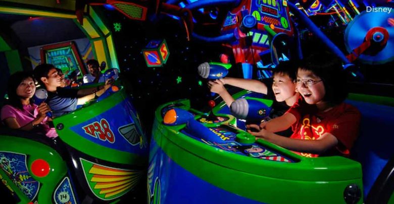 Buzz Lightyear Astro Blasters