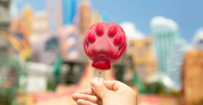 Red paw popsicle from Shanghai Disneyland's Zootopia land