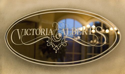 victoria-&-alberts