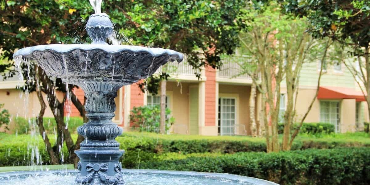 Saratoga-fountain
