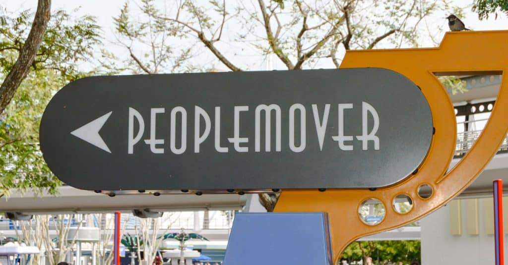 TOMORROWLAND-PEOPLEMOVER
