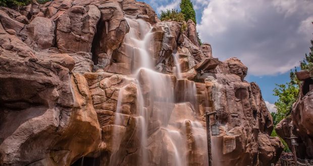 waterfall-canada-epcot