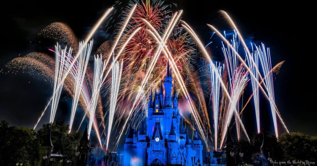 disney-fireworks-castle