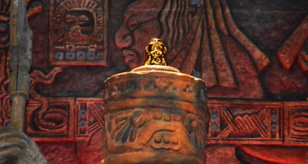 A golden idol crowns a carved pedestal, channeling Disney’s Hollywood Studios adventure vibes, framed by ancient stone carvings.