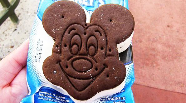 mickey-sandwich-dessert-treat