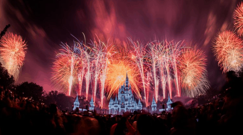 fireworks-magic-kingdom-castle