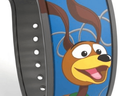 Blue Toy Story Land MagicBand featuring cheerful Slinky Dog with perked ears—exclusive for Walt Disney World Annual Passholders.