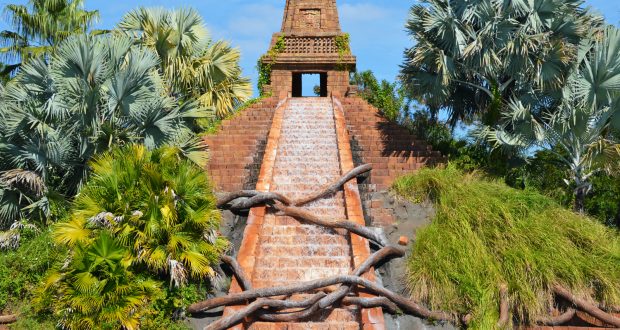 dig-site-slide-pyramid-coronado