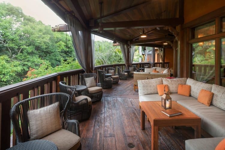 Nomad Lounge