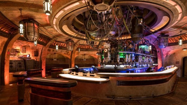 ogas-cantina-hollywood-batuu