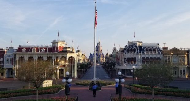 disney-world-flag-magic-kingdom