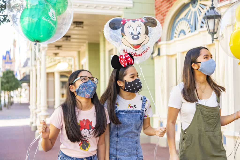 guests wearing face coverings