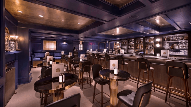 Ale and Compass Lounge