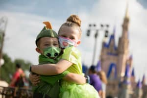 disney-world-mask-face-covering-covid