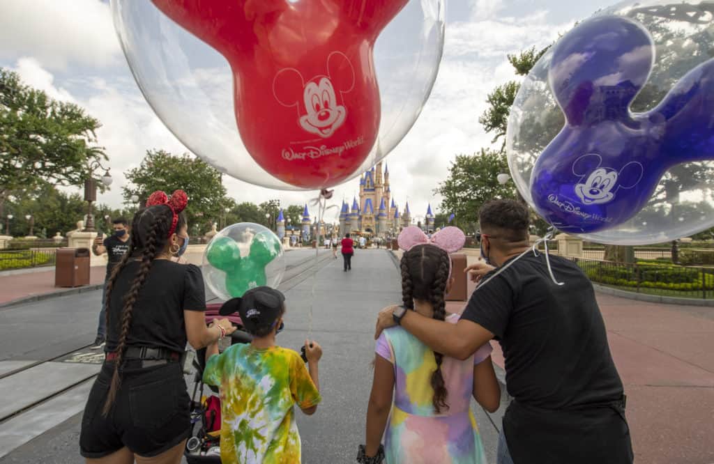 magic-kingdom-kids