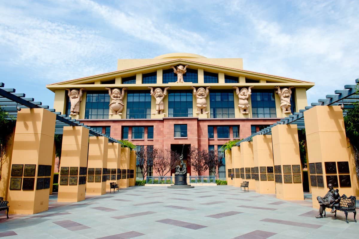walt-disney-building-burbank