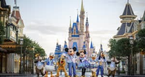 disney-world-mickey-characters