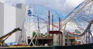 tron-ride-construction