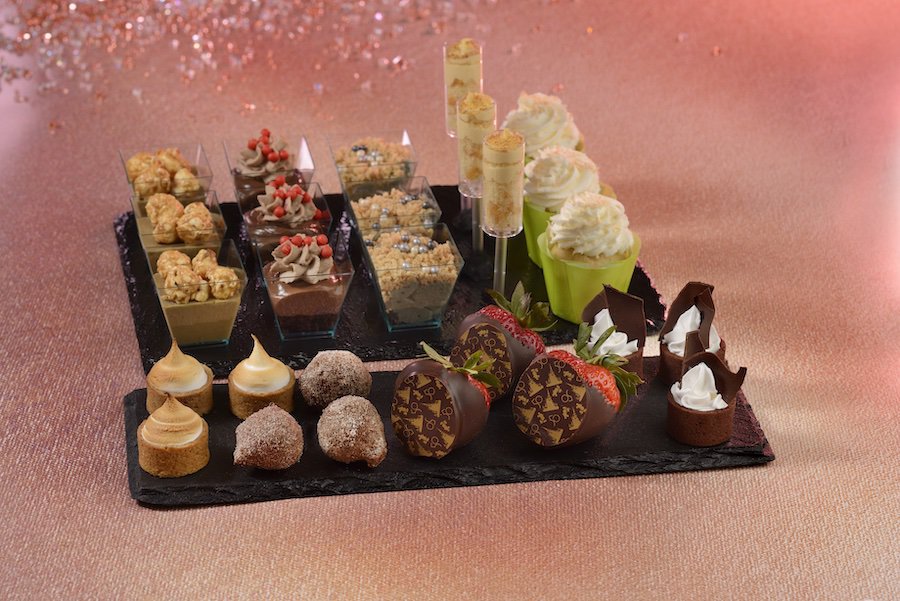 magic-kingdom-fireworks-dessert-party