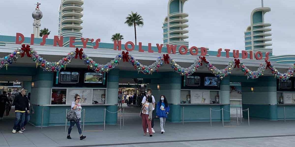 Disneys Hollywood Studios Entrance