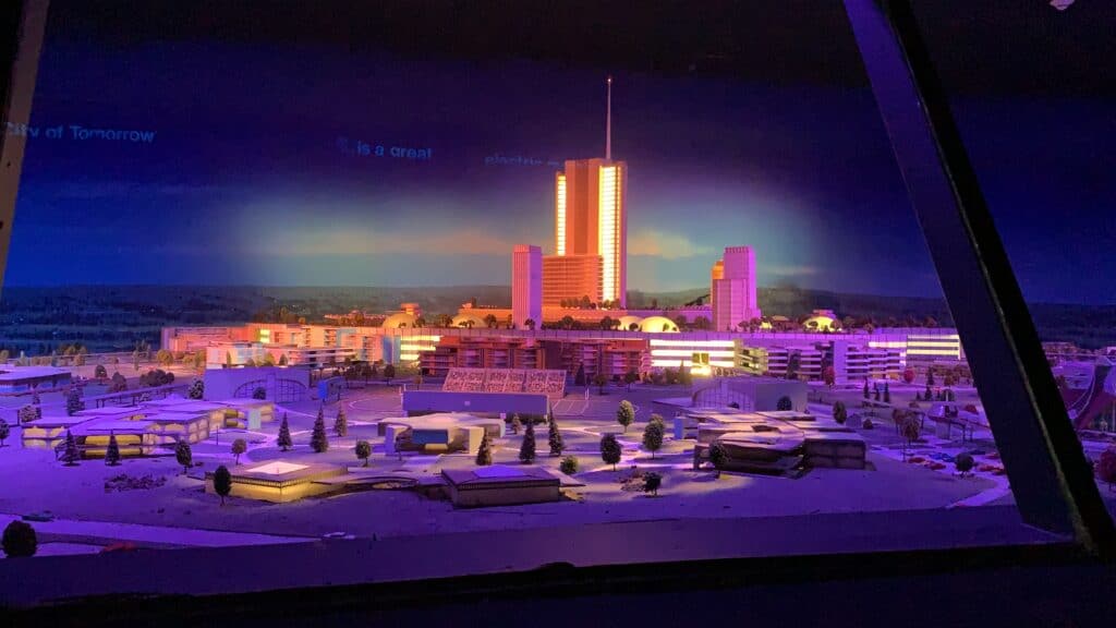 peoplemover-disney-tomorrowland