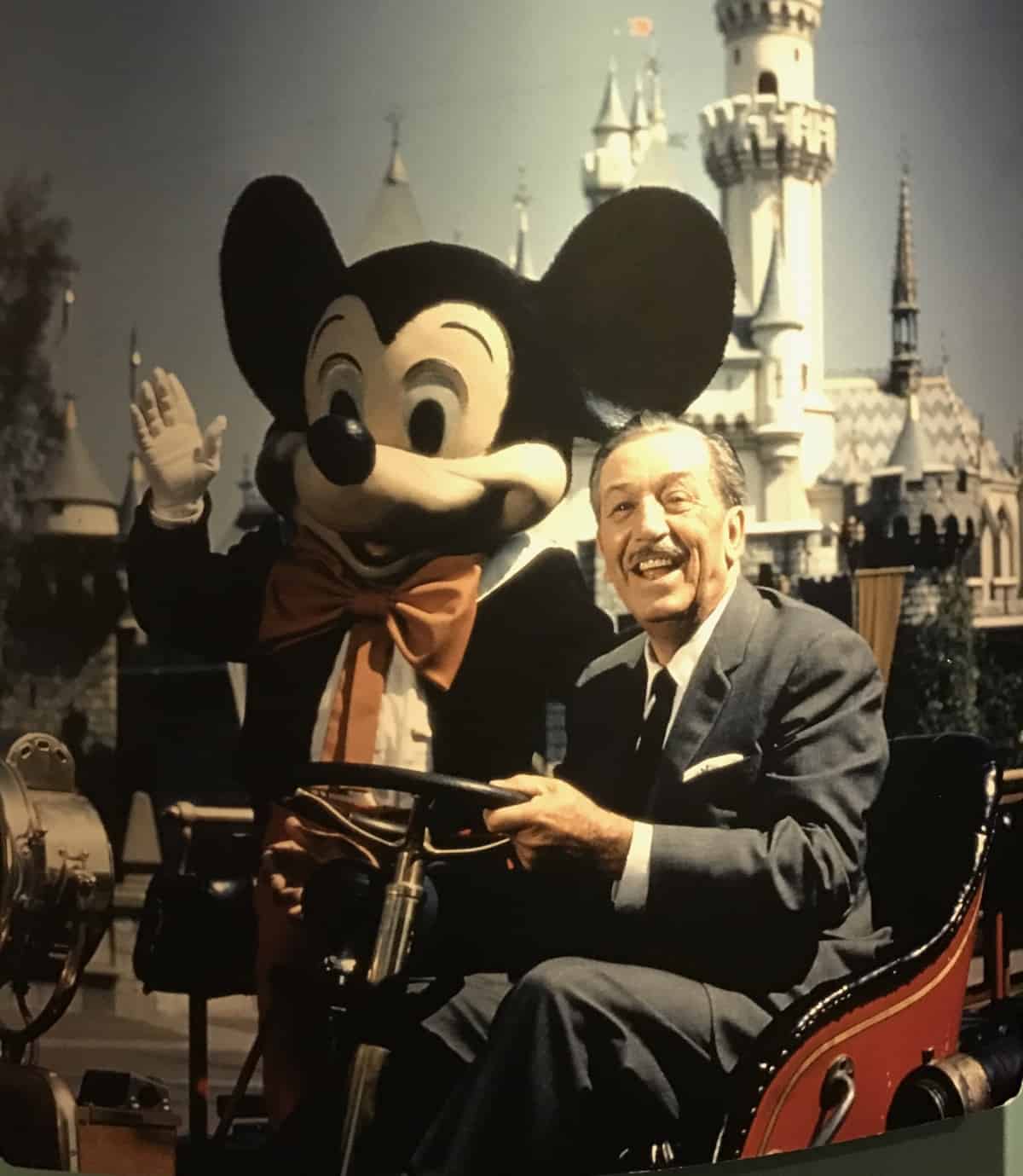 disneyland-walt