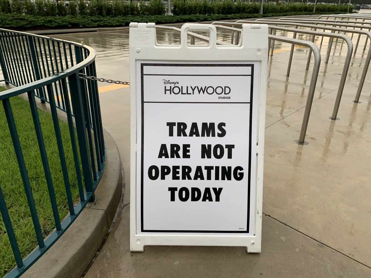disney-trams
