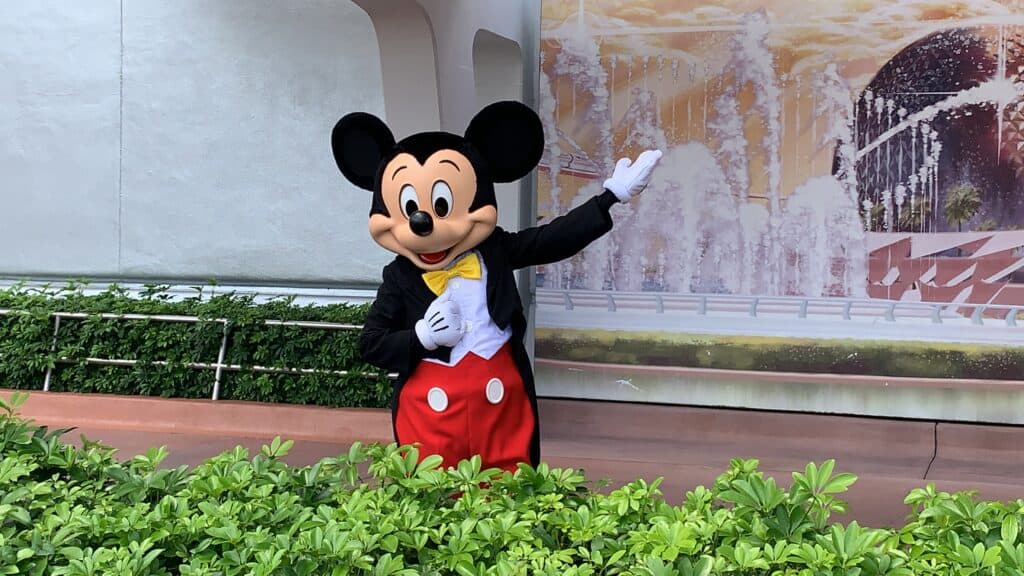 mickey-mouse-character