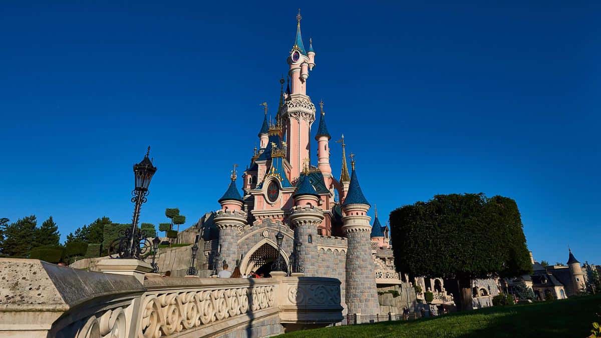 castle disneyland paris