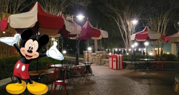 mickey-dining-table-empty