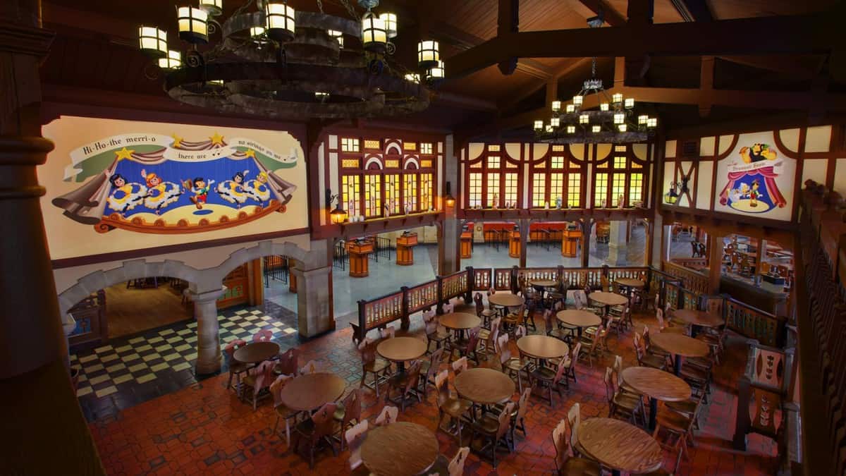 The dining area in Pinocchio Village Haus