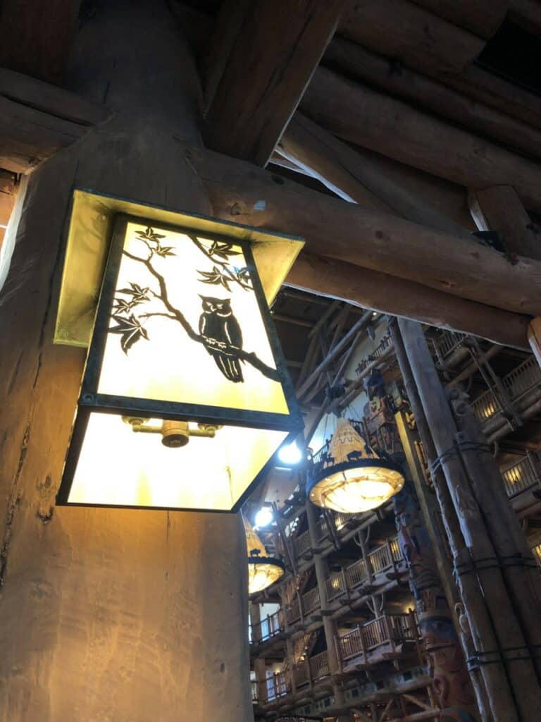 disneys-wilderness-lodge-lobby
