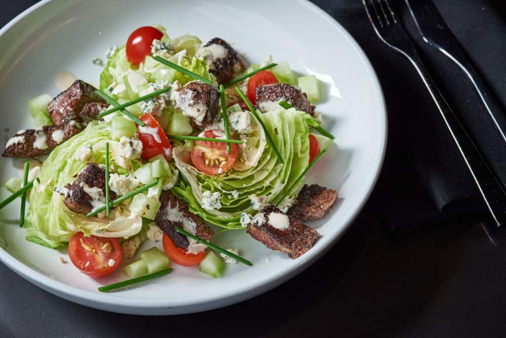 space-220-steak-salad