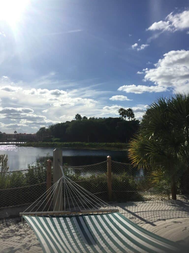 disneys-coronado-springs-hammock