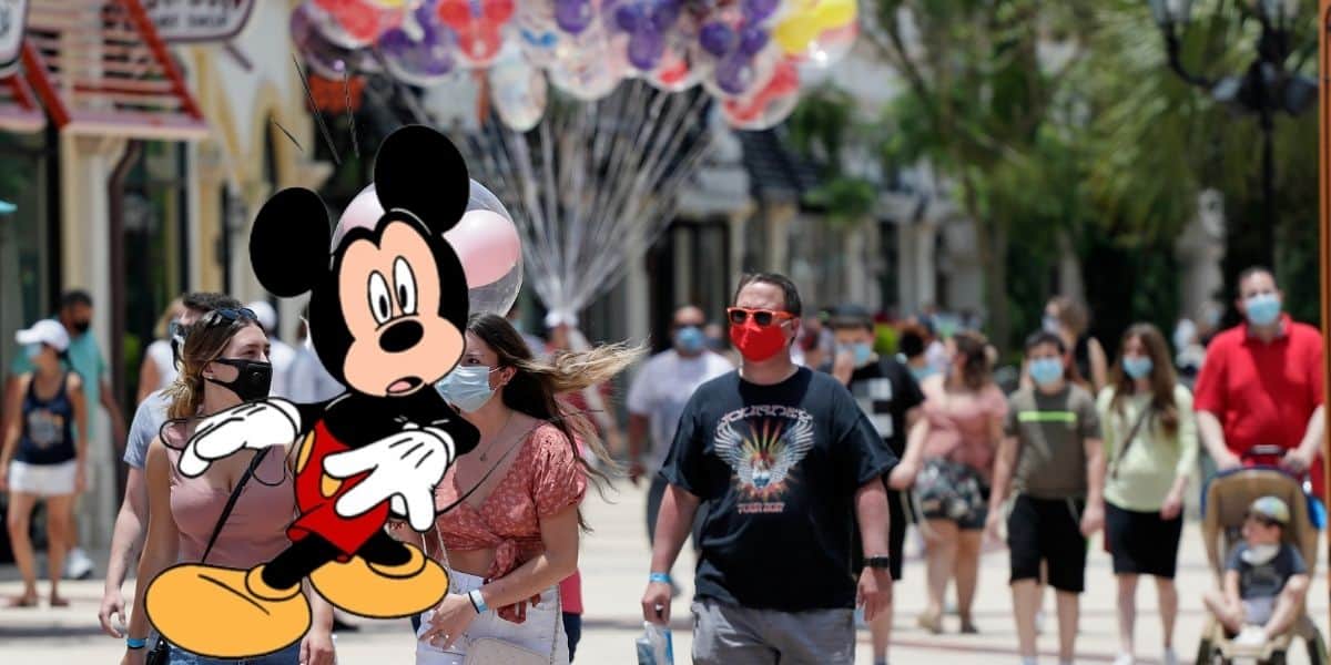 Disney-world-secret-police