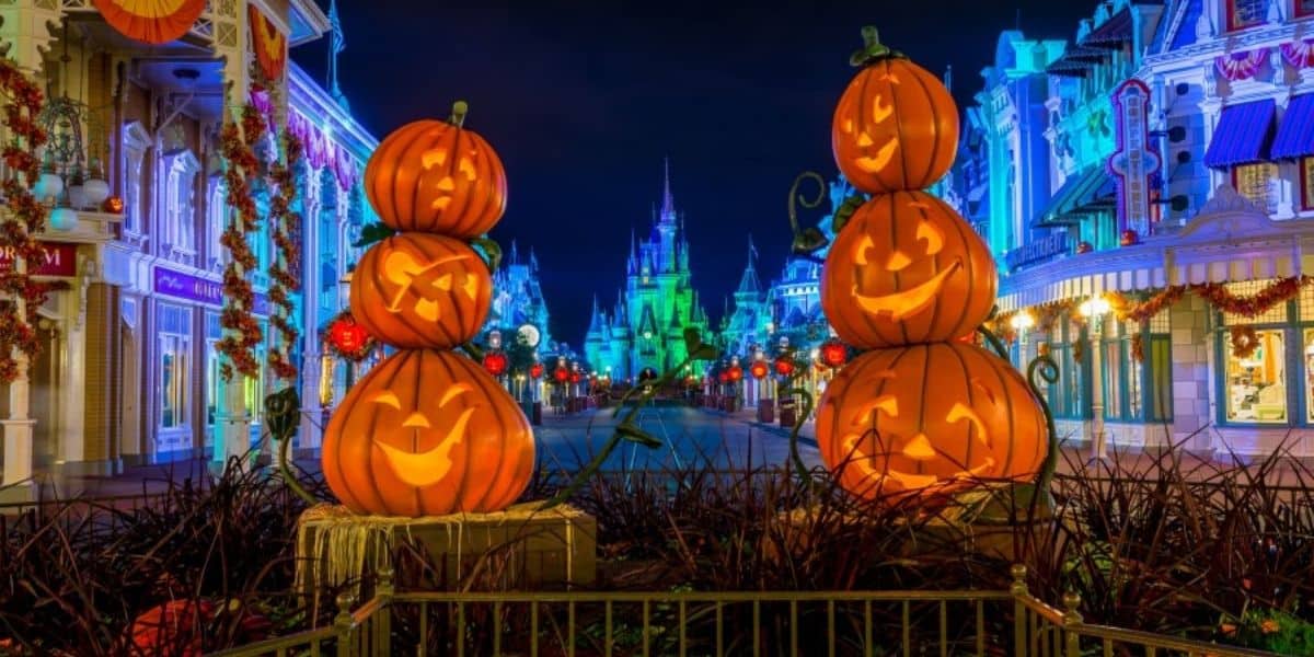 halloween-castle-disney-world