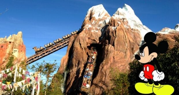 angry-mickey-everest