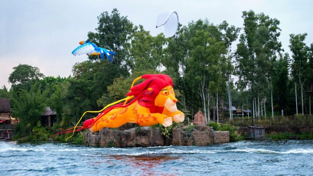 Disney-kitetails