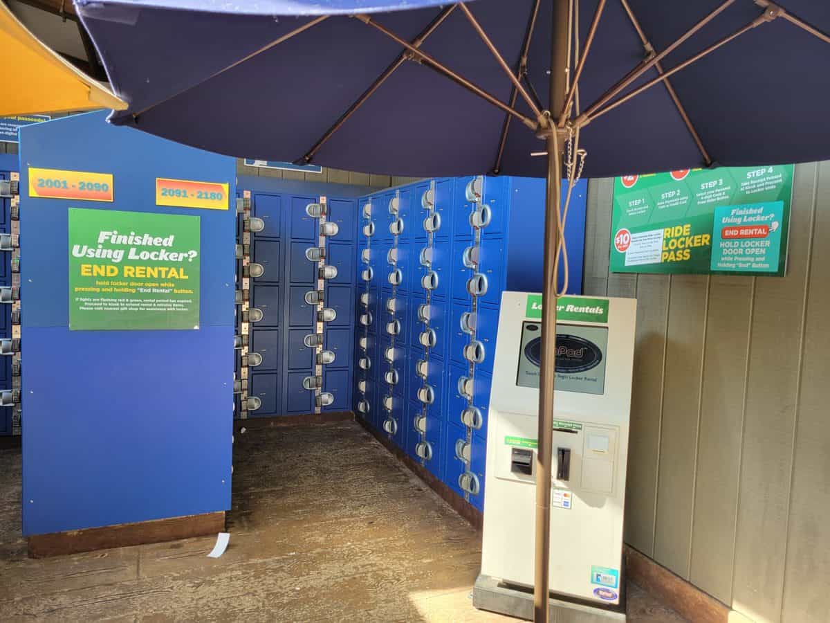 LOCKERS-busch-gardens