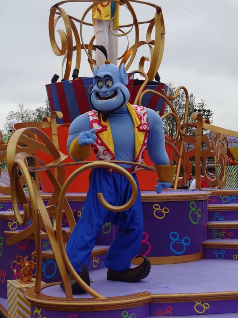 move-it-shake-it-parade