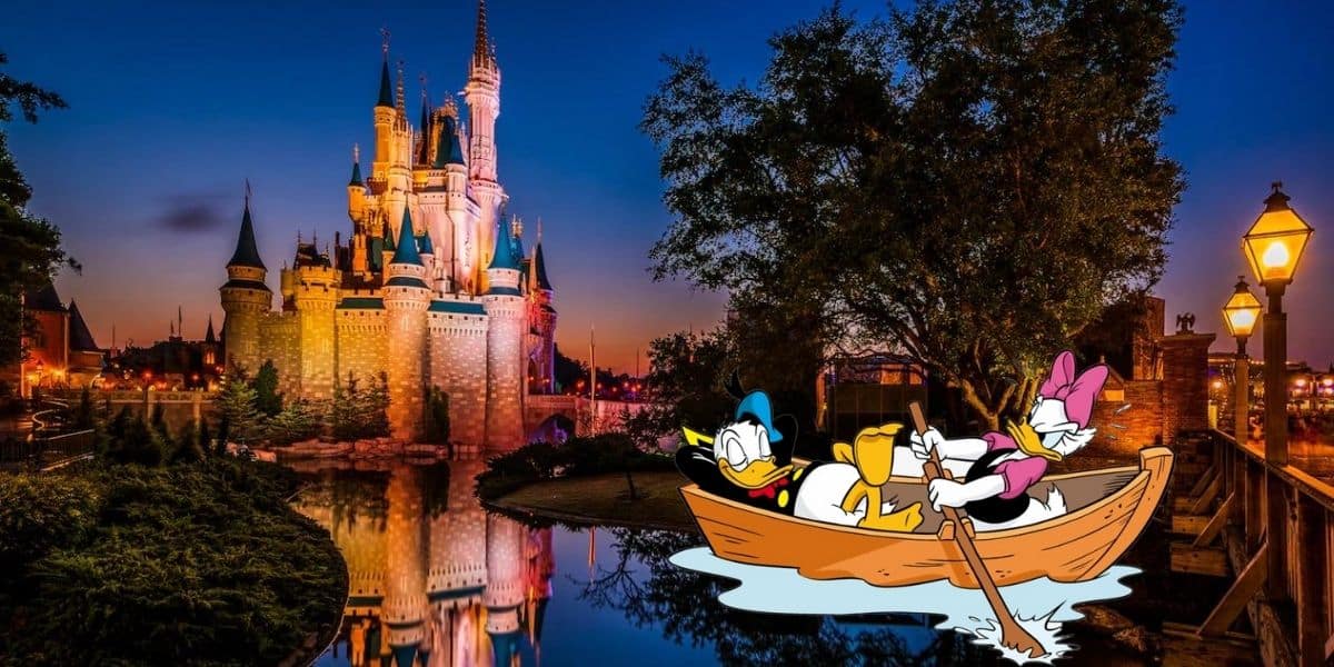 boat-donald-castle-disney-world