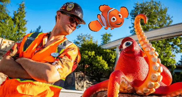 Finding Nemo Submarine Voyage