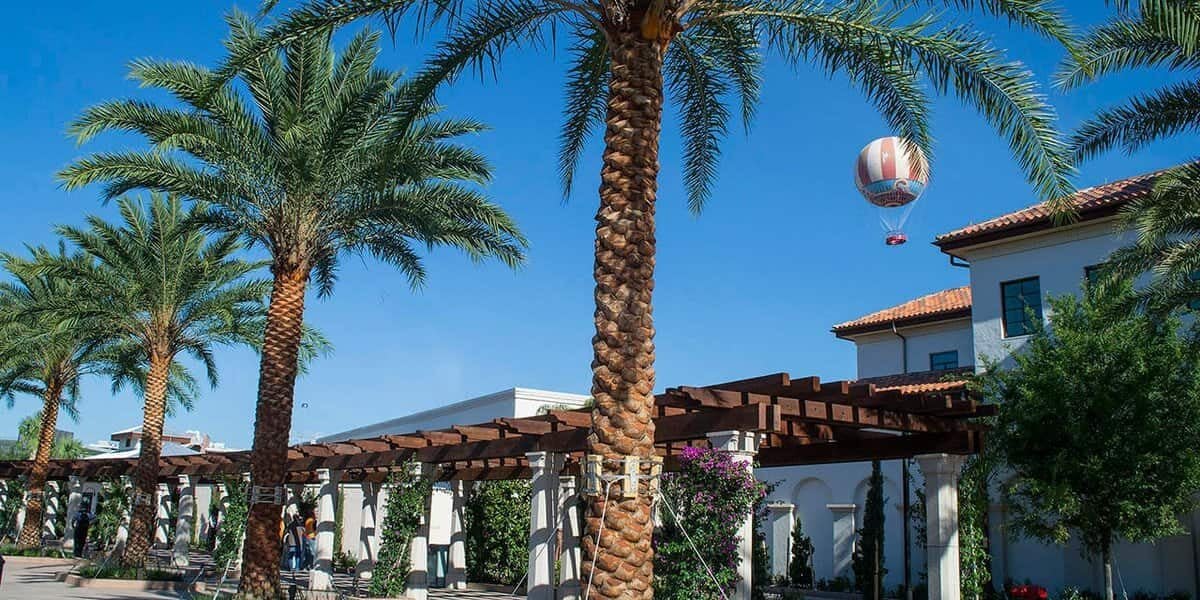 disney-springs-bus-station