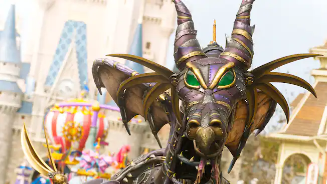 disney-festival-fantasy-parade