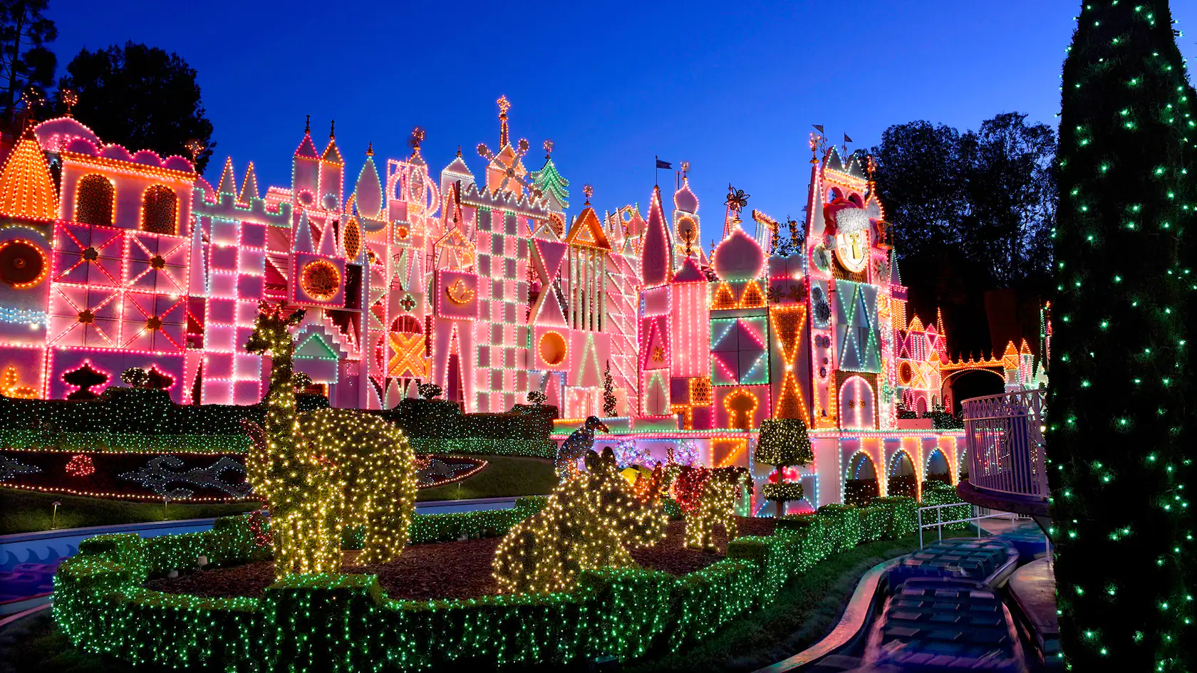 it's a small world holiday