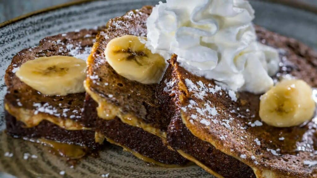 olivias-cafe-banana-bread-french-toast